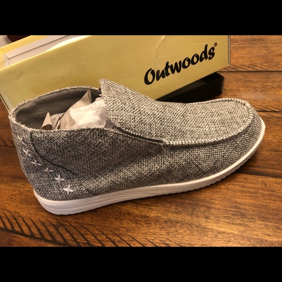 Women’s Outwoods Shoes - Picture 1 of 3